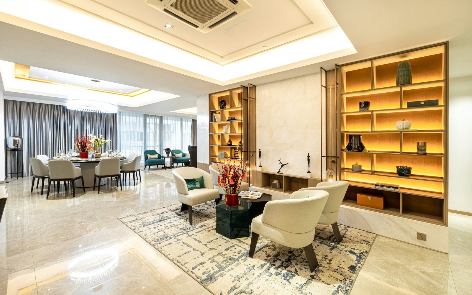 Minimalist luxury living room