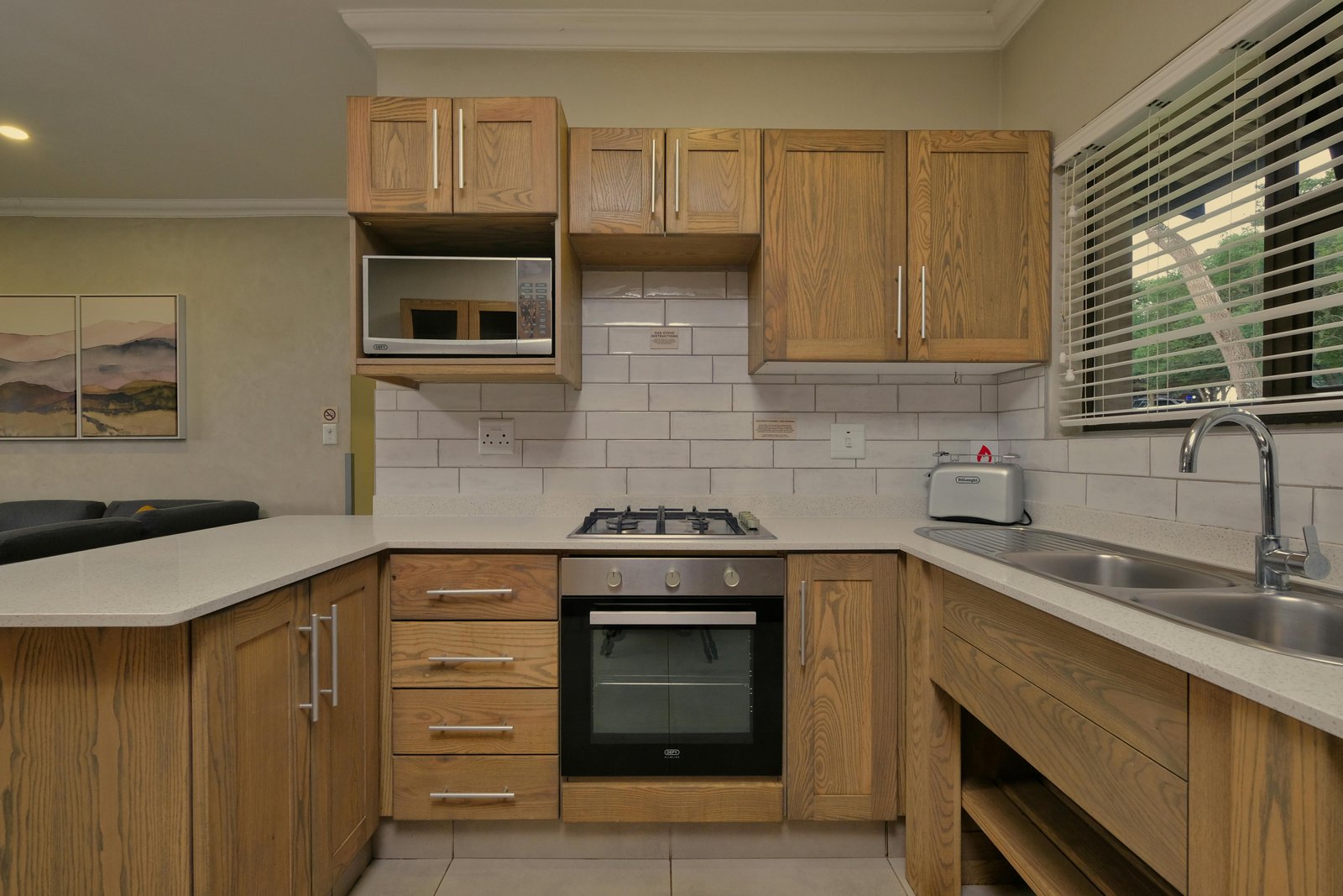 High-quality soundbars and multi-room speakers deliver crisp audio throughout the house without the clutter of wires. 